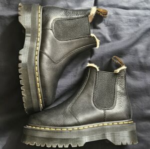 Doc Martens 2976 Platform Chelsea boots (Fur lined)